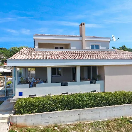 Nyaraló Beachfront House Kaliope