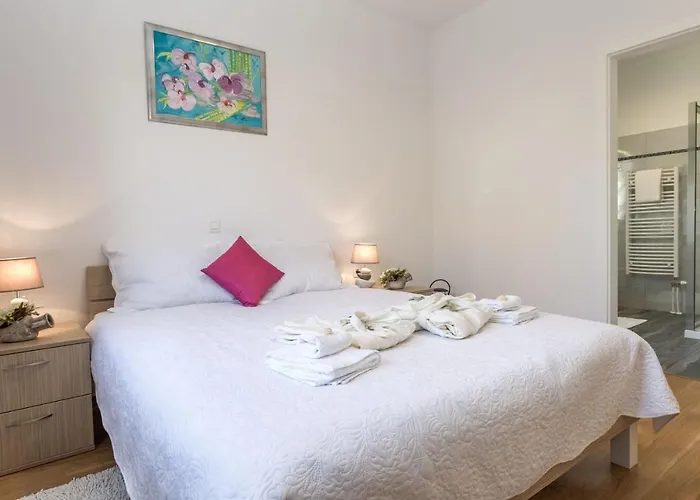 펜션 Beachfront House Kaliope Brgulje