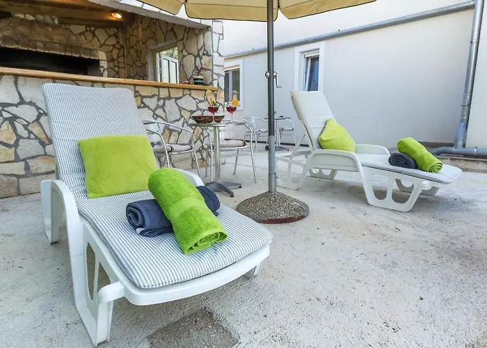 Beachfront House Kaliope Casa de Férias Brgulje