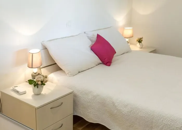 펜션 Beachfront House Kaliope Brgulje